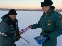 Обучение населения правилам безопасного поведения на водных объектах продолжается