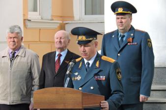 Митинг в День памяти сотрудников МЧС России, погибших при исполнении служебных обязанностей