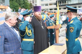 В добрый путь, выпускники!