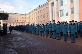 К переходу на зимнюю форму одежды готовы