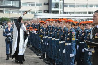 В добрый путь, выпускники!