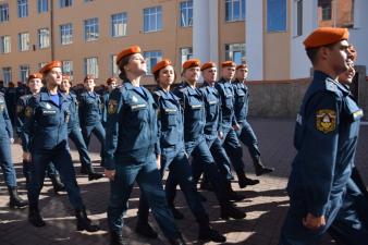 День знаний в Уральском институте ГПС МЧС России