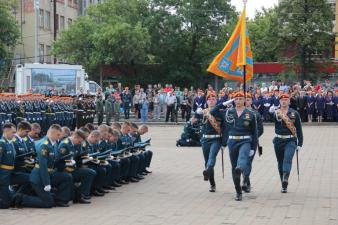 В добрый путь, выпускники!