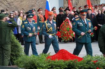 72-й годовщине Великой Победы посвящается…