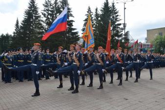 В добрый путь, выпускники!