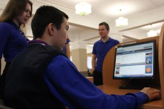 Занятие первокурсников  на фабрике памяти
