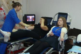Ко Дню Матери наши доноры организовали очередную акцию