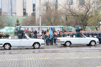 09.05.2015 Участие личного состава в параде войск в ознаменование 70-летия победы в Великой отечественной войне