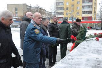 Митинг по случаю годовщины ввода войск в Афганистан