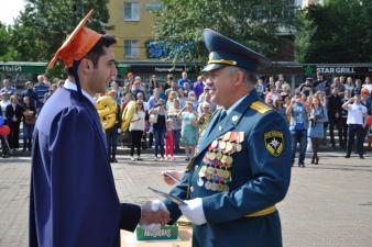 02.07.2016 Выпуск молодых специалистов МЧС России