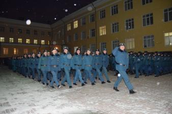 Первое в текущем году еженедельное построение личного состава