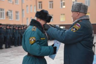 Курсантам-победителям вручены награды