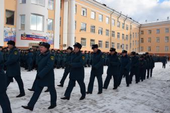 Строевой смотр зимней формы одежды