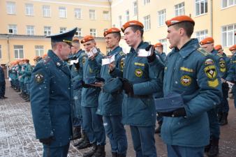 К переходу на летнюю форму одежды готовы 