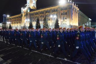 Ночная тренировка парада Победы