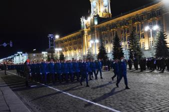 Ночная тренировка парада Победы