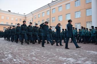 На построении вручен нагрудный знак «Мастер спорта России»