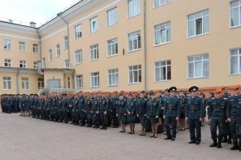 Курсанты выросли в звании