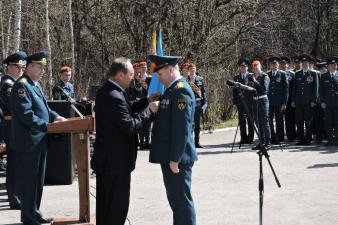 На аллее Ратной Славы открыли стелу пожарным и спасателям   