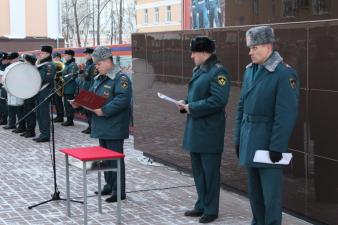 На построении вручены дипломы спортсменам, одержавшим победу