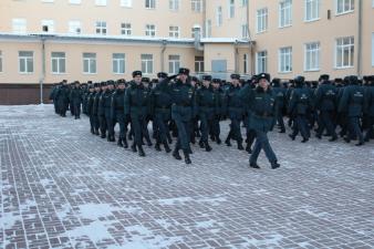 На построении вручены дипломы спортсменам, одержавшим победу