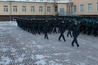 На построении вручены дипломы спортсменам, одержавшим победу