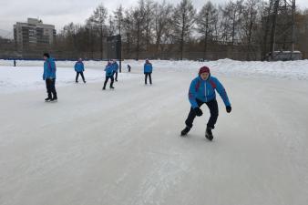 Курсанты с удовольствием посетили каток