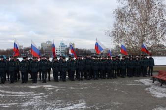 Курсанты института приняли участие в праздничном шествии