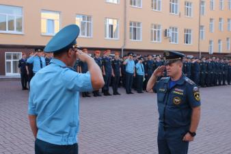 На построении вручены очередные специальные звания