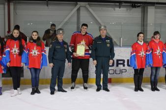 Жаркая встреча на ледовой арене