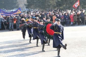 15.02.2016 Возложение цветов к мемориалу Черный Тюльпан