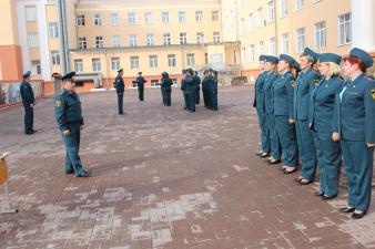 Строевая подготовка постоянного состава