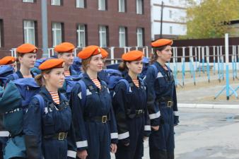 Тренировка посадки личного состава на транспорт и загрузки имущества