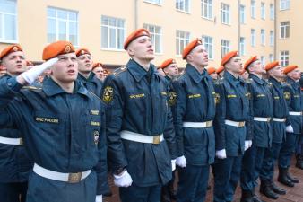 Построение по случаю Дня пожарной охраны России 
