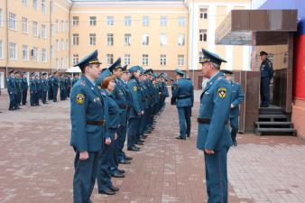 Строевой смотр летней формы одежды