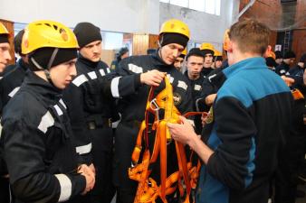 Наземная подготовка личного состава вуза