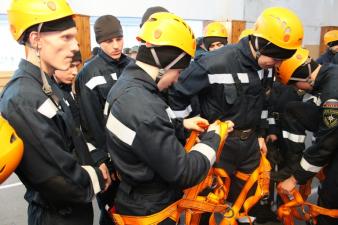Наземная подготовка личного состава вуза