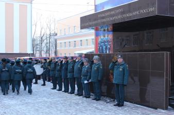 На еженедельном построении подведены итоги и вручены награды