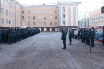 Еженедельное построение личного состава