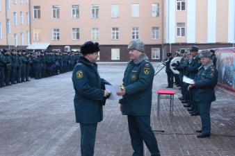 Еженедельное построение личного состава