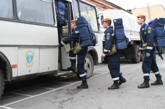 Тренировка посадки личного состава на транспорт и загрузки имущества