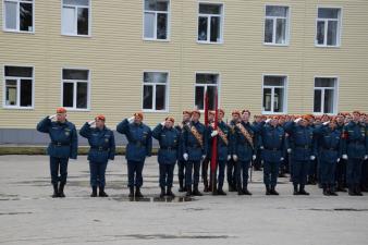 Личный состав на генеральной ночной репетиции парада Победы